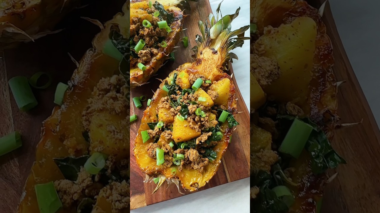 Tropical Turkey Tacos🍍https://smartyplantsrecipes.com/ground-turkey-taco-bowl/ #pineappleboats