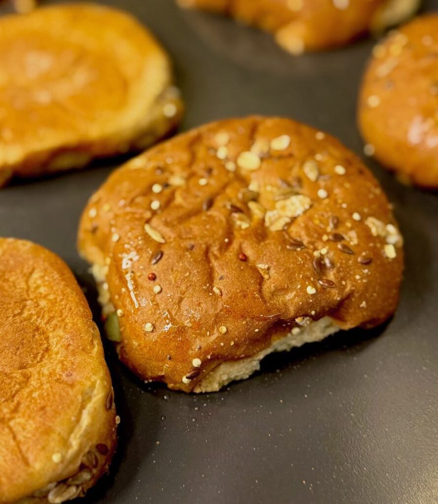 toasting buns on griddle